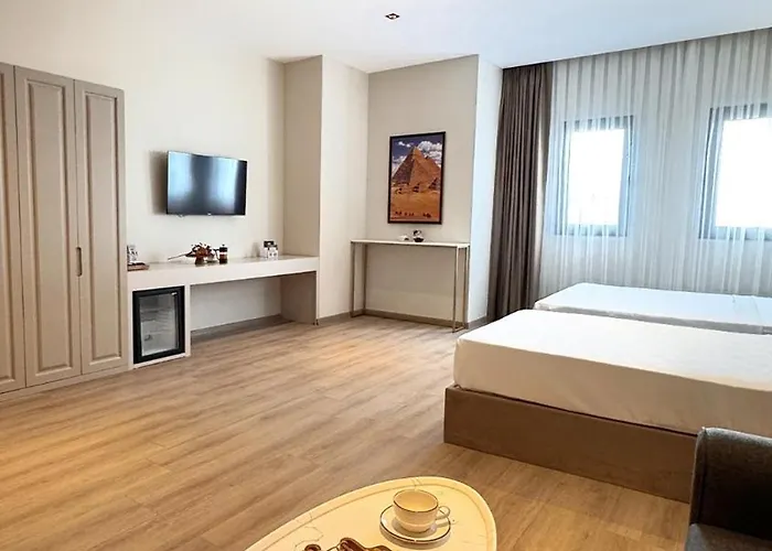 Park Dedeman Sisli Отель *