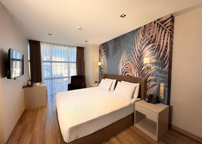 Park Dedeman Sisli Отель *